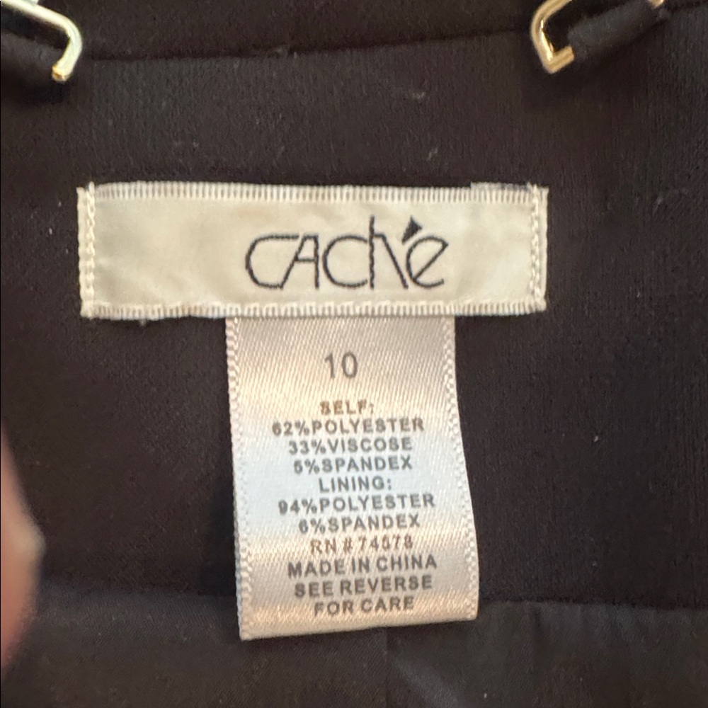 Cache’ Stunning Black Jacket With Silver Gold Met… - image 7